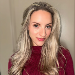 Hannah Moody : Isenberg School of Management : UMass Amherst